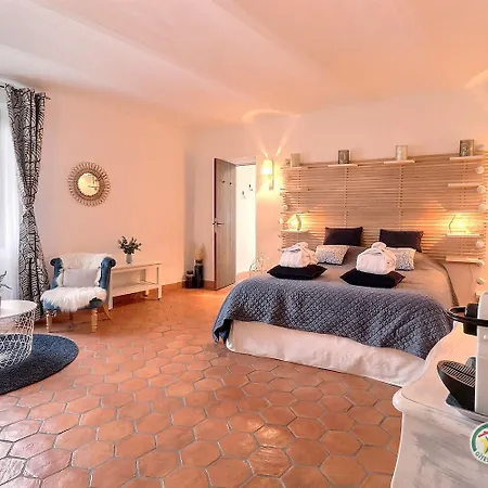 La Bastide Mae